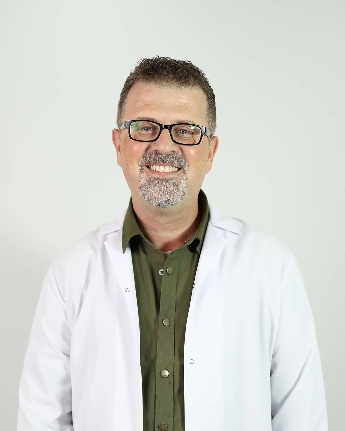 Op. Dr. Teoman Başaran